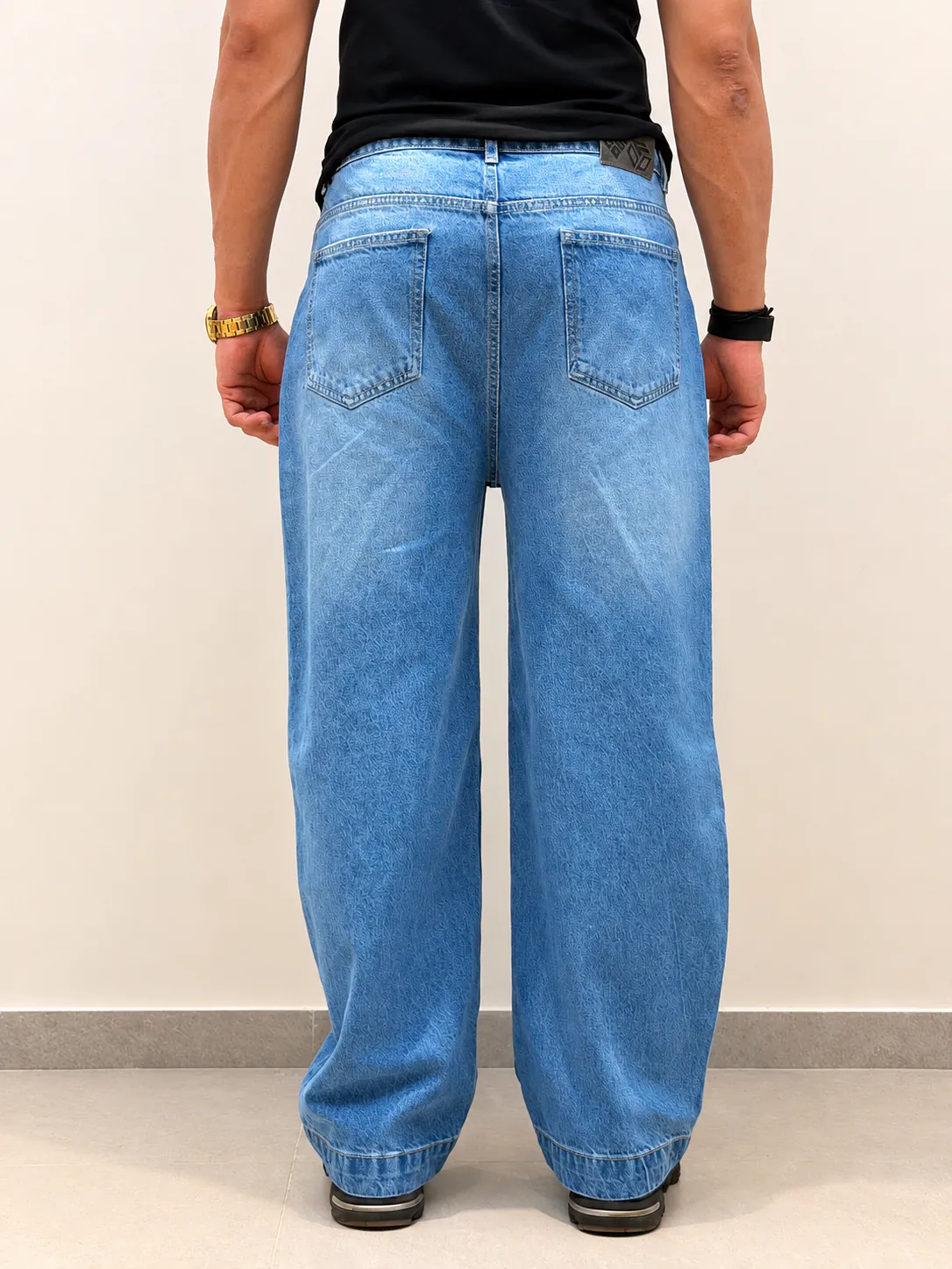 Fabulys™ Men's Light Wash Wide Leg Jeans